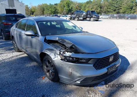 2023 Honda Accord Ex z USA, uszkodzony, nr VIN 1HGCY1F38PA032973